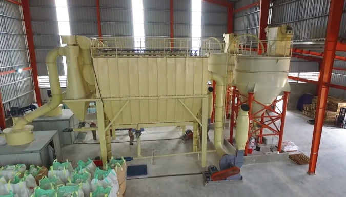 HGM100L micro powder grinding mill in Vietnam